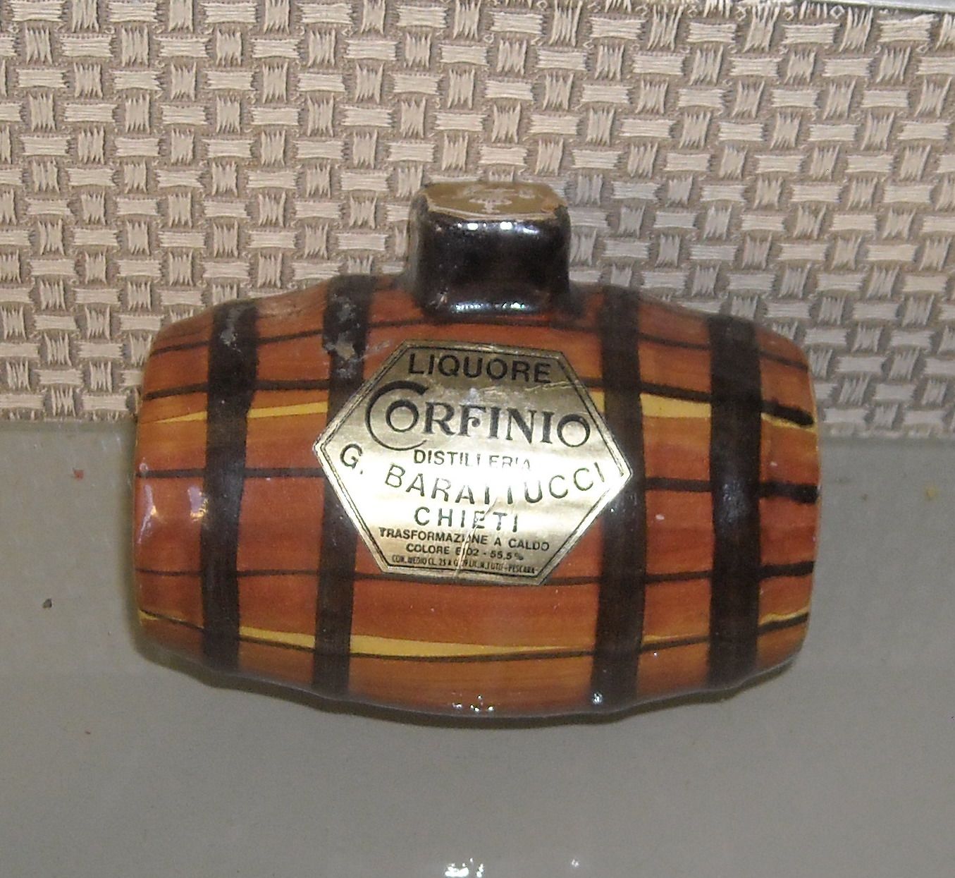 Abruzzo, Graziosa Decorativa Ceramica Da Collezione, Liquori, Barattucci, Corfinio immagine 1