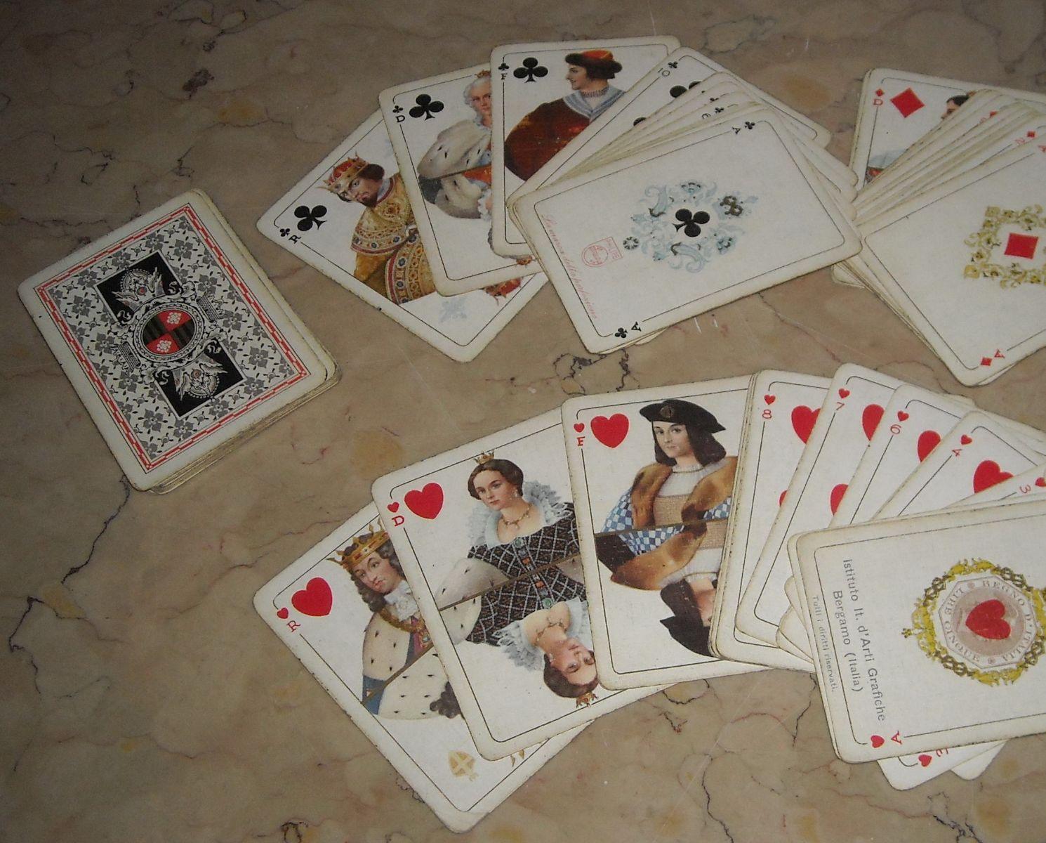 Decorative Carte Da Gioco, Pregevoli Decori Artistici, Araldica, Pubblicitarie immagine 3